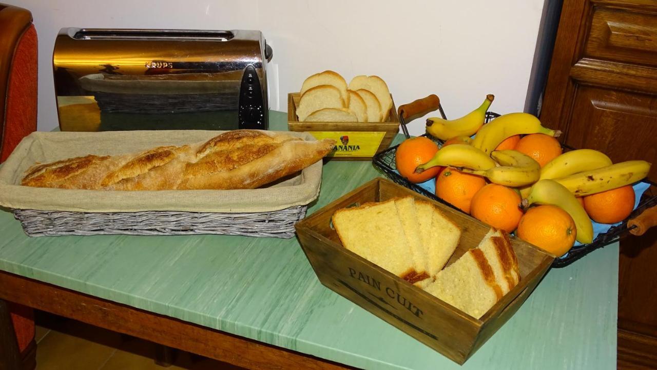 Chambres De Montheard La Bazoge 外观 照片